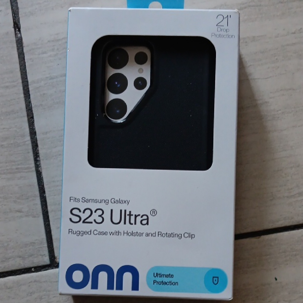 On Running Black Rugged S23 Ultra Case with Rotating Holster